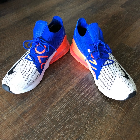 Nike Air Max 270 Flyknit - Picture 3 of 4